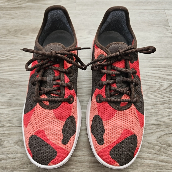 allbirds Shoes - Allbirds Women's Tree Runners Bloom Coral Red Camo Sneaker Size 9